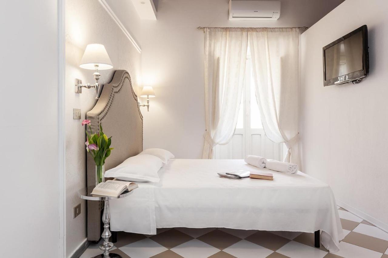 San Giacomo Rooms Каляри Екстериор снимка
